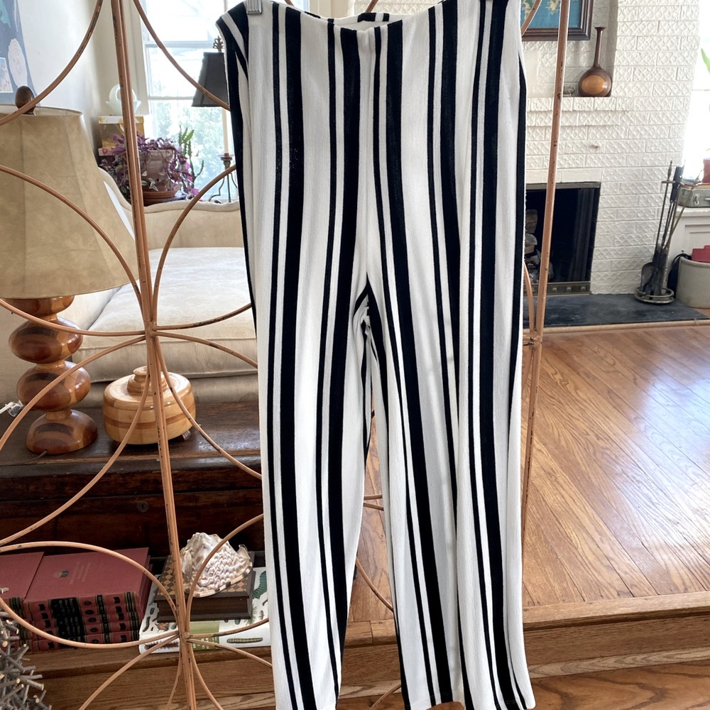 Black and white palazzo pants